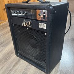 Axl B35 - 35w Bass Amp