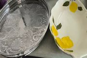 Cavalier Silver Plated on Brass Made in Englan       Silver Plated Pierced Gallery Serving Platter Tray. in very good condition. 85.00 euro SOLD.Vintage Ovel leaf-shaped ceramic Fruit bowl featuring a lemon pattern . 25.00 euro.