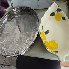 Cavalier Silver Plated on Brass Made in Englan       Silver Plated Pierced Gallery Serving Platter Tray. in very good condition. 85.00 euro SOLD.Vintage Ovel leaf-shaped ceramic Fruit bowl featuring a lemon pattern . 25.00 euro.
