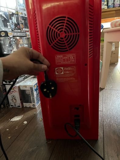 Coca-Cola Retro Vending Machine Mini Fridge