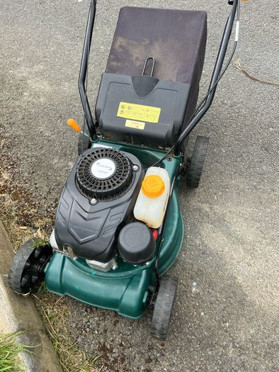 Lawnmower
