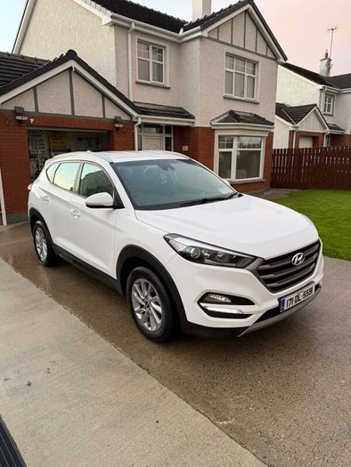 Hyundai Tucson 2017 SE.