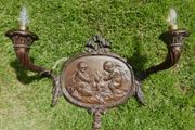 Antique Bronze Medallion Sconces, Bronze Wall Sconce Candlesticks Wall Hanging Lighting (very heavy)