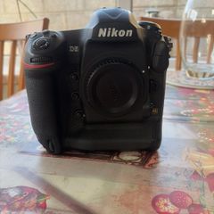 Nikon D5