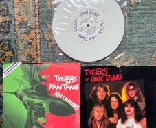 Tigers of Pan Tang 3 singles 1 of which is a double in vg+ condition