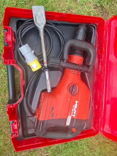 Hilti Breaker