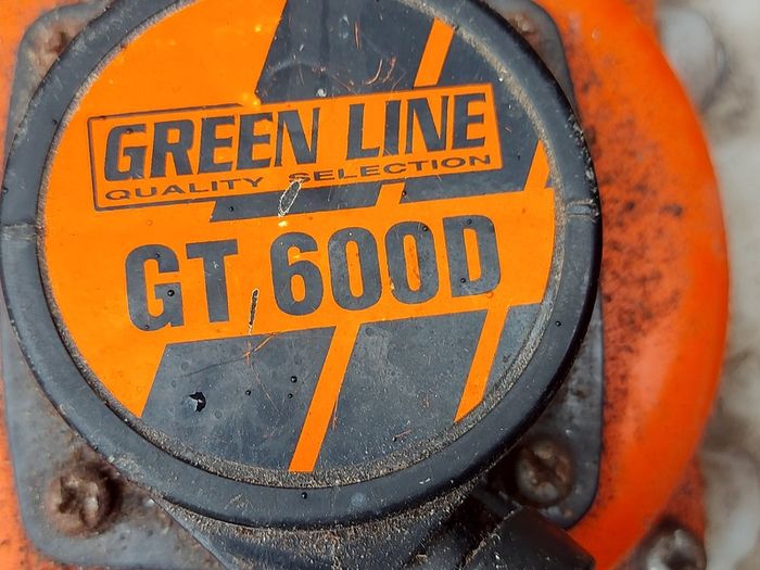 Green Line, Model GT 600D, Petrol Hedge Trimmer in very good condition, not tested