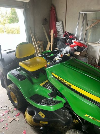 John Deere X350R ride on lawn mower