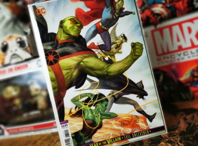 Justice League ! Issue #31 ! Julian Totino Tedesco Variant Cover ! 2019 ! by DC Comics !