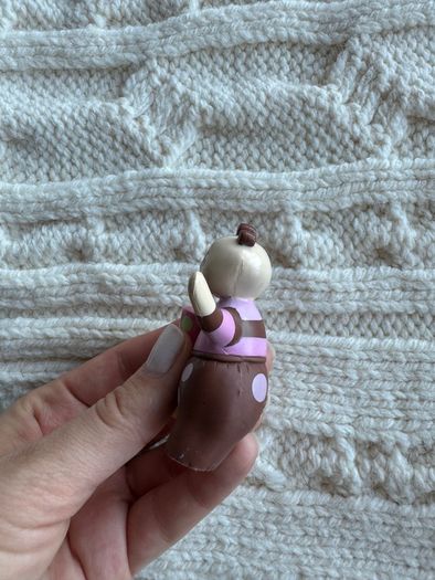 In the Night Garden Tombliboo Ooo 2006 Hasbro about 2.75" Used Please look at the pictures