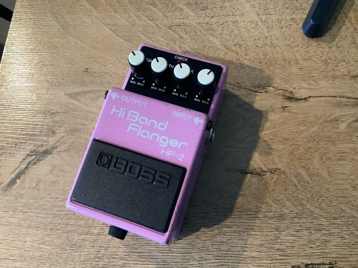 BOSS HF-2 Hi Band Flanger MIT guitar pedal
