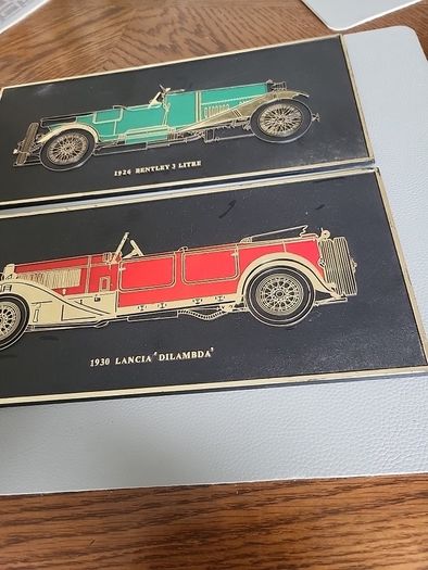 Car plaques