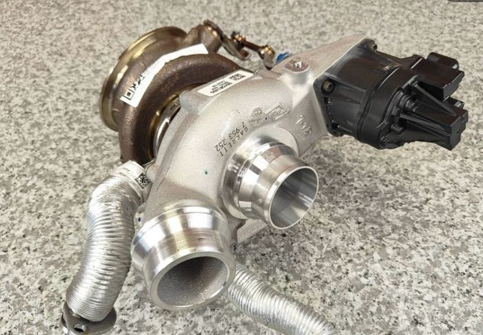 BMW turbo with new gaskets