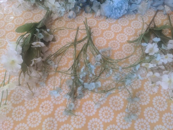 Artificial flowers
