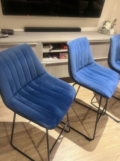 4 blue velvet bar stools