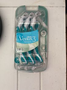 Gillette Venus 3 razor