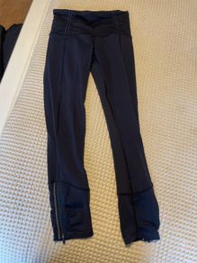 Lululemon navy leggins size 8-10