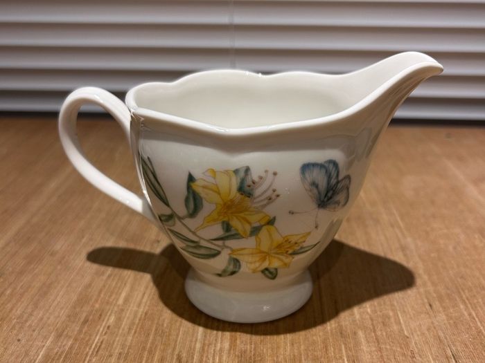 Lenox Butterfly Meadow Creamer
