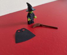 lego wicked witch dlm 005 ultimate Batmobile 70917