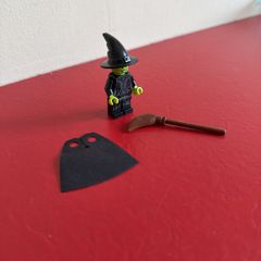lego wicked witch dlm 005 ultimate Batmobile 70917
