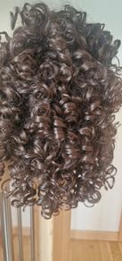 Brown wig