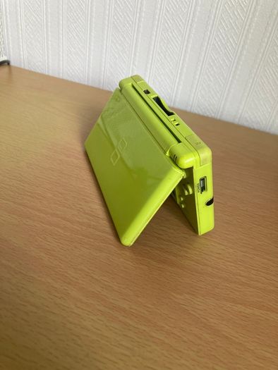 Nintendo DS Lite NDS Lite Lime Green Limited Edition Console [CHEAP] [Collection Or Postage]