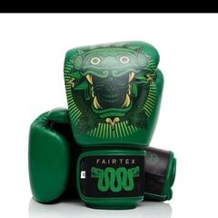 Fairtex x Tom Atencio 12oz (Brand New)
