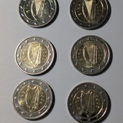 Date run of 2 Euro Irish Coins