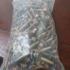 Tek screws, 100 in pack, 2 packs available