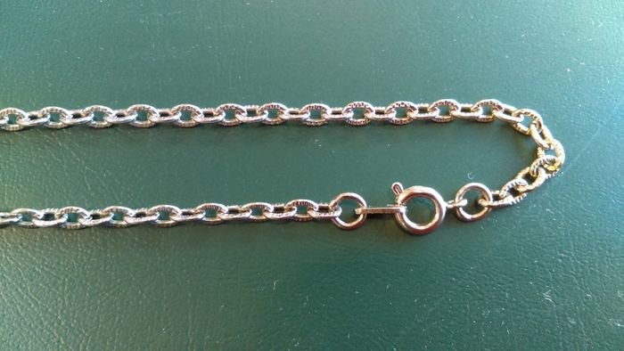 Long Chain - Beautiful