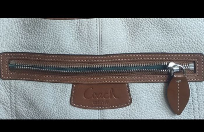 Genuine Coach Penelope Pebbled Leather Crossbody (Style F14679)