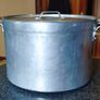 Aluminium Large Cooking Pot (used). Image 7