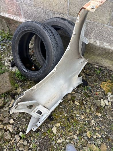 toyota auris passenger wing