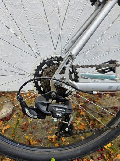 Carrera Parva Womens Hybrid Bike