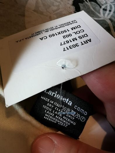 BNWT - Boutique Moschino 100% merino wool Poncho / Shawl