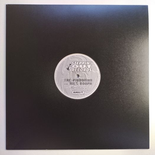 Piano Man - Revelation - Steppin' Out Records - Uk 90s Piano House Banger!