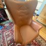 Swivel chair Image 4