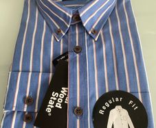 New Regular Fit Shirt, size Large