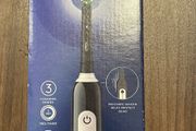 Braun Oral B Pro 1 Electric Toothbrush brand new