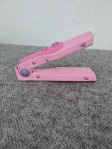 Kids toy hair straightener