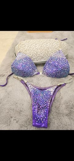 competition bikini