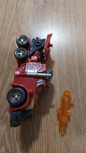 Transformer / toy / rodimus