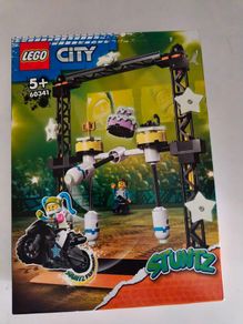 Lego City 60341 The Knockdown Stunt Challenge