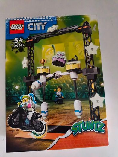Lego City 60341 The Knockdown Stunt Challenge