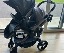 I candy Peech & ; baby chair with 360 isofix