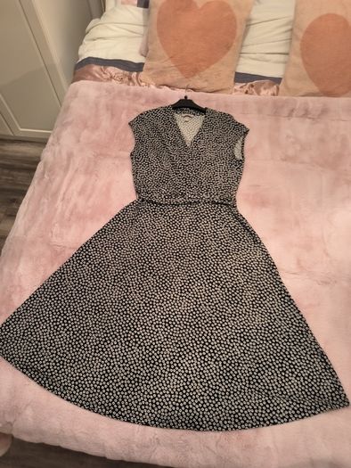 H&M Dress size M