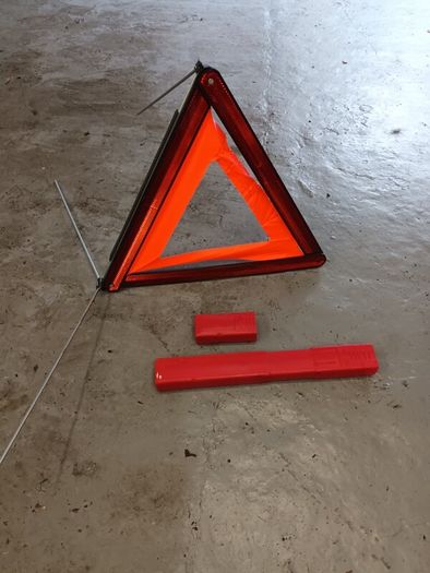 warning triangle