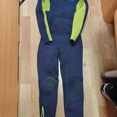 Child's wetsuit 7-8