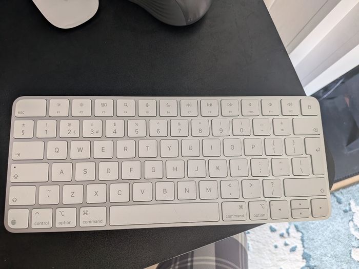 Apple magic keyboard