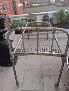 antique bed